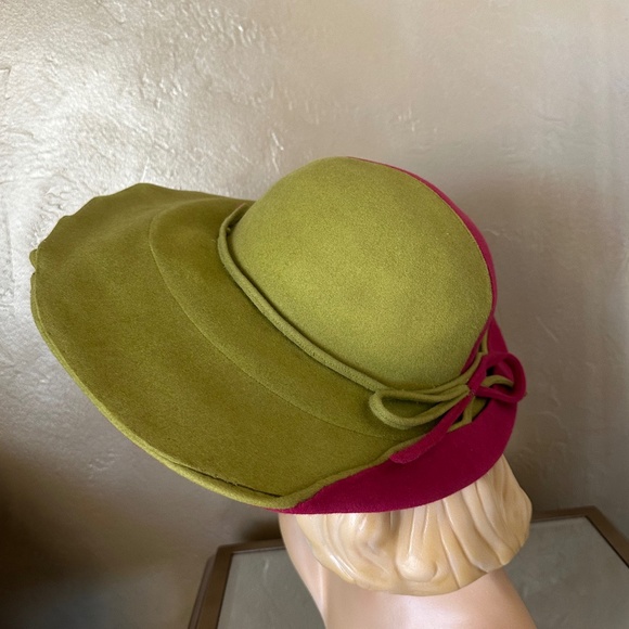 BREATHTAKING 1950s' FUCHSIA/OLIVE GREEN WIDE BRIM HAT - Picture 9 of 14